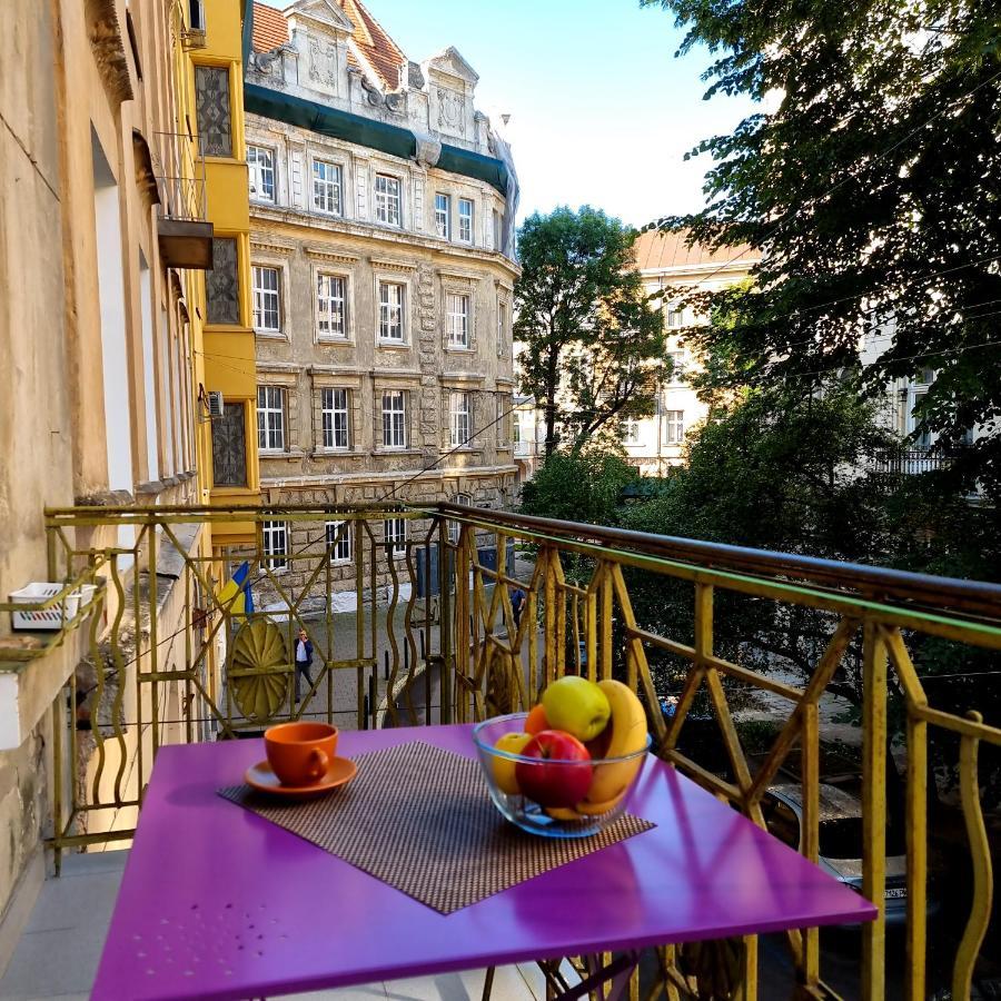 Cozy Apartment Lviv Eksteriør billede
